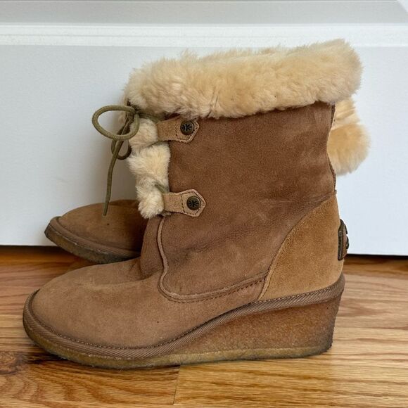 Kookaburra Sheepskin Lace Up Wedge Booties - Picture 6 of 7